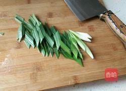 胡萝卜炒茭白的做法图解4