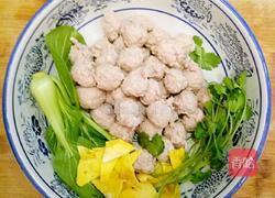 鲁菜大师蒋私家菜蛋皮肉圆的做法图解3