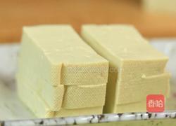 韩式辣白菜豆腐汤的做法图解2