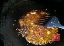 川味肥肠面的做法图解4