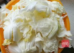 雞蛋韭菜餃子和白菜豆干餃子的做法图解1