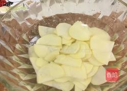 炝炒土豆莴笋片的做法图解3