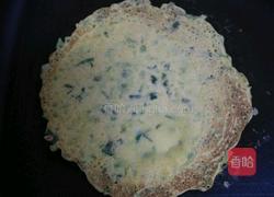 蒜苗鸡蛋玉米面煎饼的做法图解4