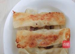 锅贴(简便快速)的做法图解6