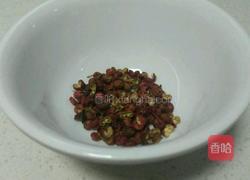 葱丝炝拌干豆腐丝的做法图解2