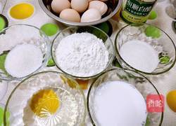 十寸戚风蛋糕的做法图解2