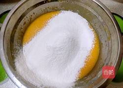 十寸戚风蛋糕的做法图解7