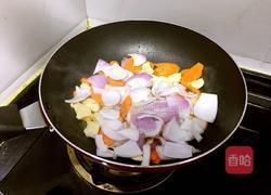 圆葱爆鸡片的做法图解4