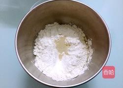 豆沙花式面包的做法图解1