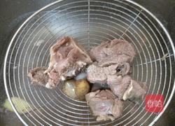 当归羊肉火锅汤底的做法图解3