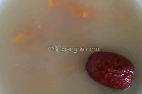 小米地瓜薏米红枣粥