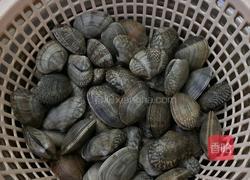 葱爆花蛤的做法图解3