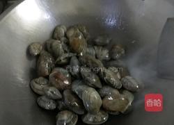 葱爆花蛤的做法图解5