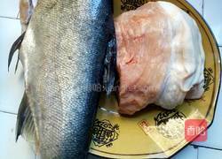 猪肉鱼丸的做法图解2