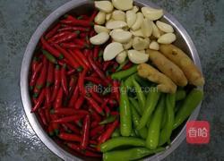 黄瓜皮辣椒（爆辣）的做法图解3