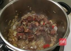 紅酒燉牛肉的做法图解5