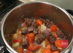 紅酒燉牛肉的做法图解6
