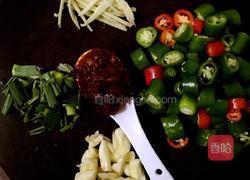 香辣迷你八爪鱼的做法图解2