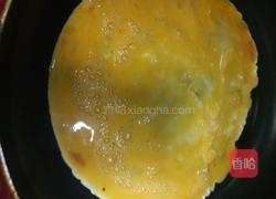 金针菇炒蛋的做法图解2