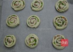 葱香四溢の培根系列的做法图解8