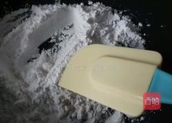 糖霜花生的做法图解2