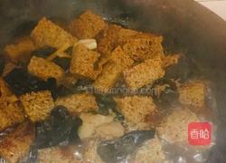 烤麩炒木耳的做法圖解4