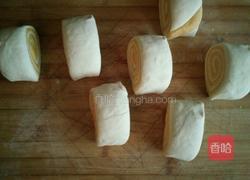 奶香南瓜双色馒头的做法图解6