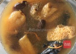 八菌乌鸡汤的做法图解3