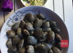 葱油花蛤的做法图解1