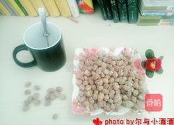 糖霜花生（鸡蛋淀粉版）的做法图解1