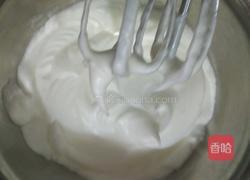 戚风蛋糕的做法图解2