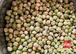 蒜香青豆的做法图解1