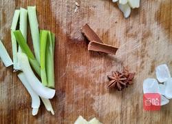 红烧排骨炖萝卜的做法图解4