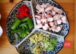 杭椒爆炒墨鱼段的做法图解1