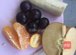自制果泥的做法图解1