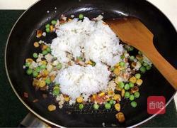 磷虾三鲜炒饭的做法图解7