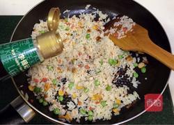 磷虾三鲜炒饭的做法图解10