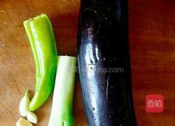 尖椒茄子的做法图解1