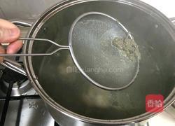 筒子骨汤煮黑鱼片的做法图解3