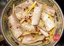 鲁菜大师蒋家菜香酥带鱼的做法图解2