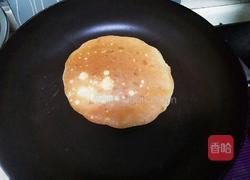 香蕉鸡蛋松饼的做法图解6