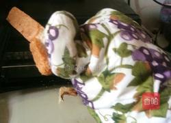 在烤箱里烤的烤红豆牛奶面包片1的做法图解4