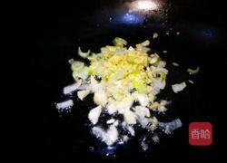 酸汤金针肥牛的做法图解3