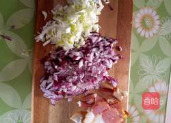 咖喱鱼丸腊肉饭的做法图解2