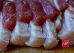 台湾卤肉饭的做法图解1