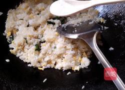 香葱鸡蛋炒饭的做法图解8