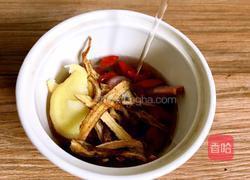 当归枸杞蒸鹌鹑的做法图解4