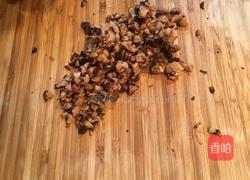 香菇莲藕蒸肉的做法图解2