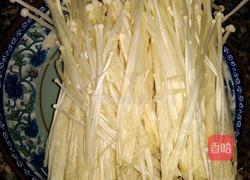 莲藕炒金针菇的做法图解2