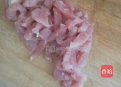 豆芽炒肉的做法图解1